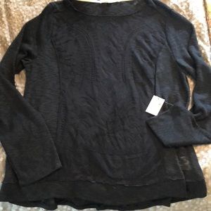 Rewind sweater. Size XL